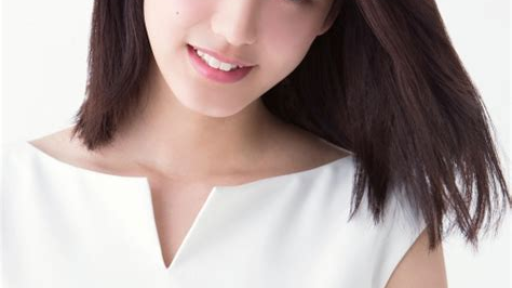 山崎紘菜に彼氏はいるの？スタイル抜群の美脚画像はサイコーだね！